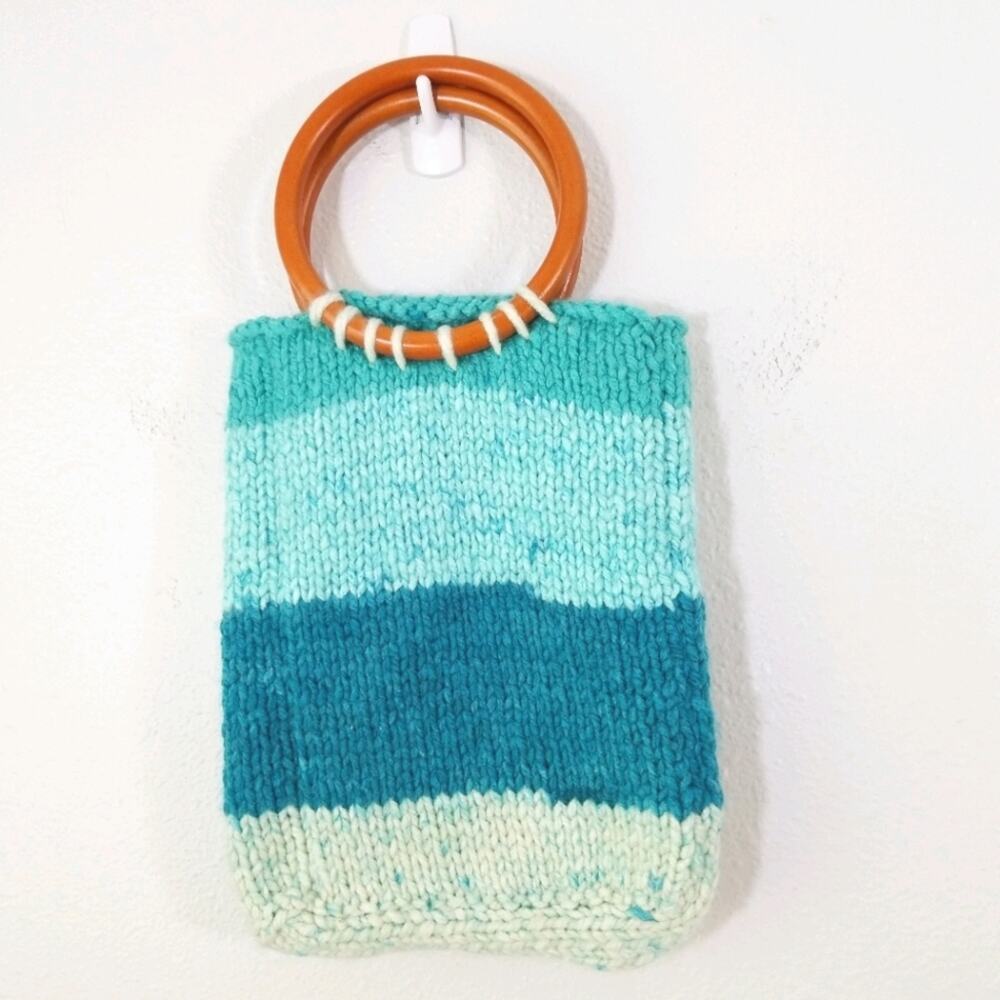 Custom made knit striped purse wood handle bag